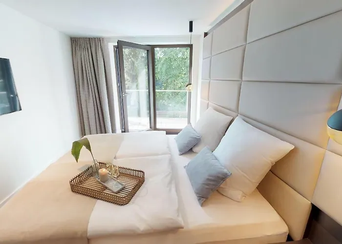 Apartman White Pearl 2.05 *